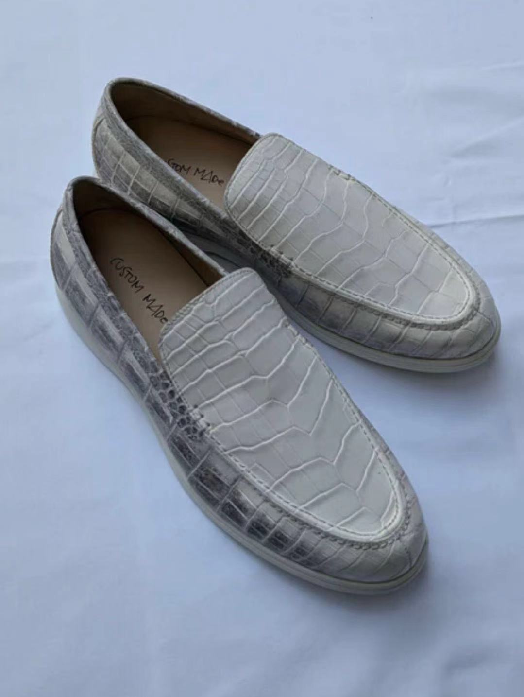 alt
Mocassini da uomo in pelle di coccodrillo Himalayan in preordine