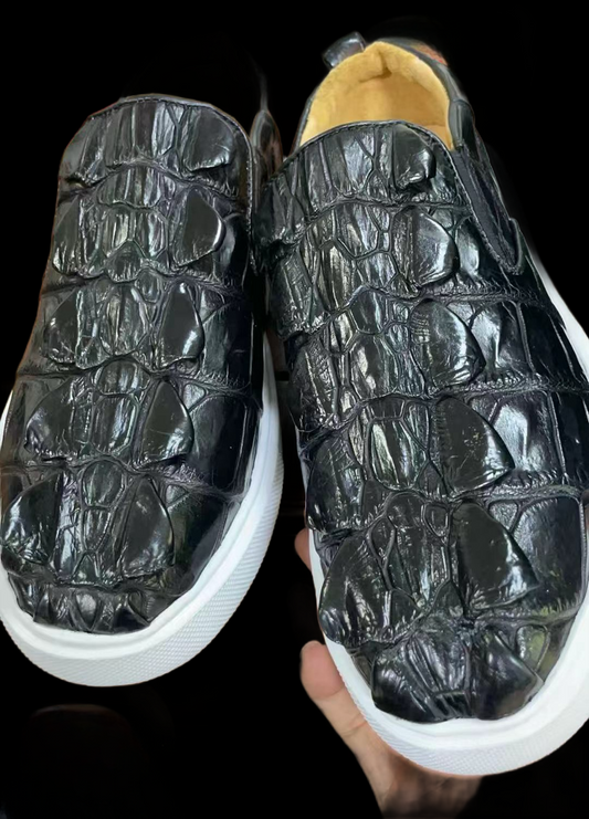 Preordine Scarpe da uomo in pelle di coccodrillo Crocodile Bone, scarpe da guida slip-on basse, scarpe da passeggio nere