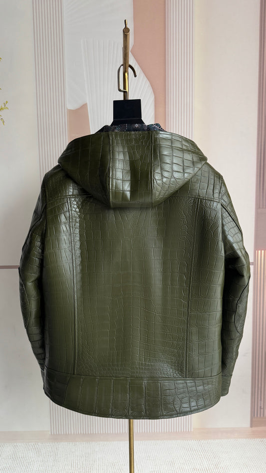alt
Offerta speciale, preordina ora giacca da uomo in pelle di coccodrillo verde scuro