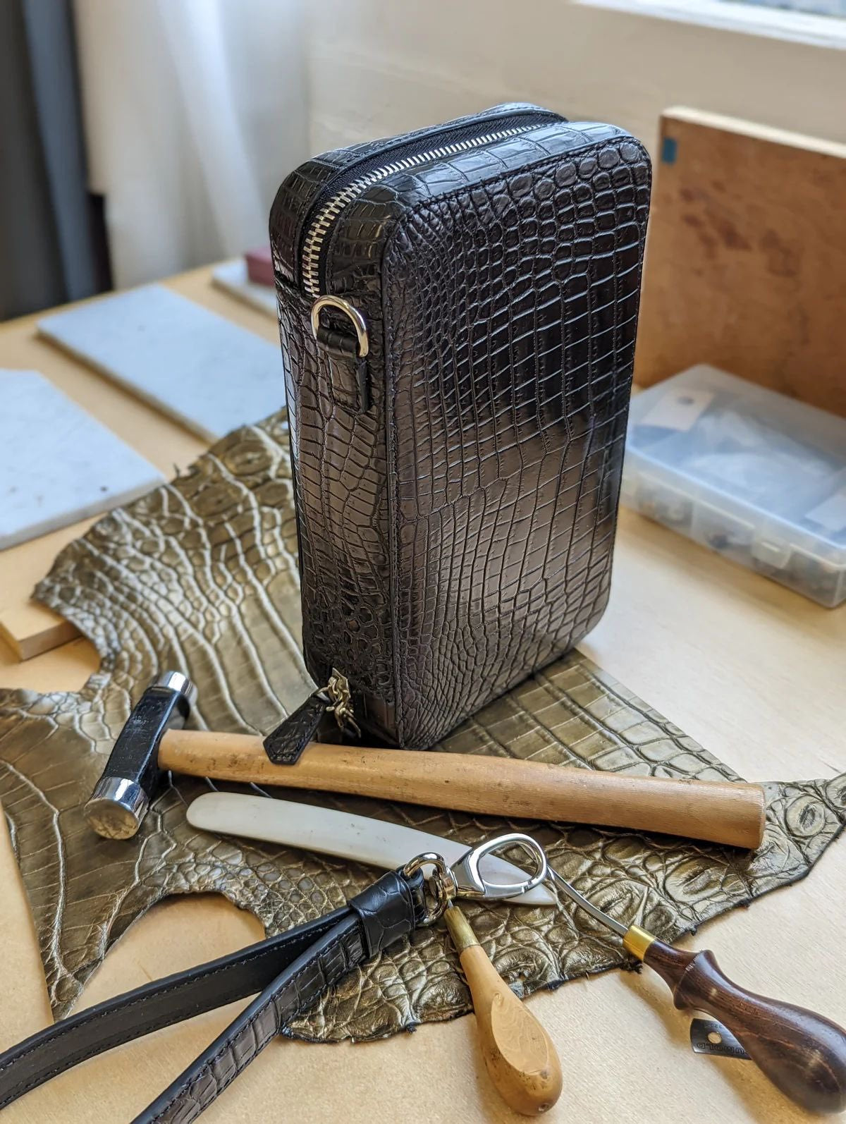 Preorder Crocodile Leather Tobacco Sets