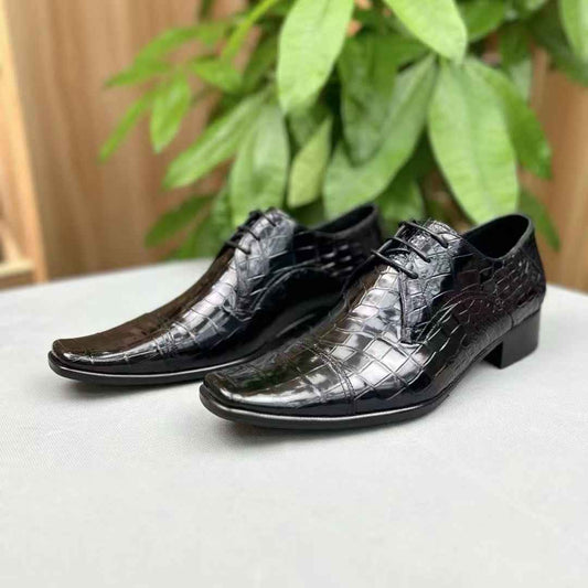 Scarpe in pelle di coccodrillo da uomo, nere, con lacci