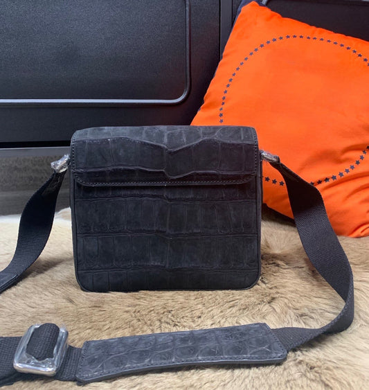 Borsa piccola a tracolla in pelle nubuck di coccodrillo