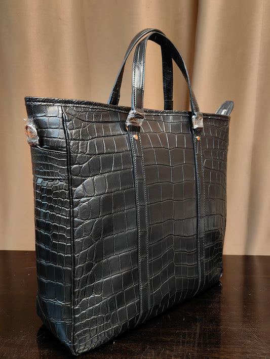 In preordine Borsa tote grande unisex in pelle di coccodrillo nera
