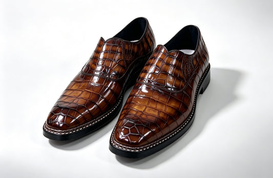 Mocassini slip-on da uomo in pelle di coccodrillo marrone vintage, Crocodile Shoes