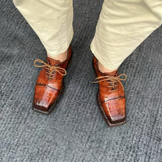 alt
Scarpe eleganti classiche stringate con punta quadrata in vera pelle di coccodrillo