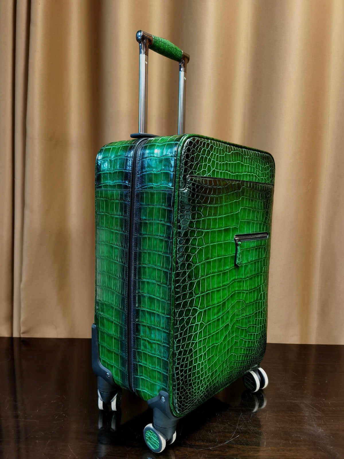 Retro Green Crocodile Leather Trolley/Roll Aboard Suitcase Weekend/Travel Bag Trolley Case Universal Wheels 20-Inch