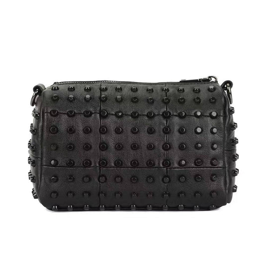 Borsa a spalla da donna stile satchel con borchie