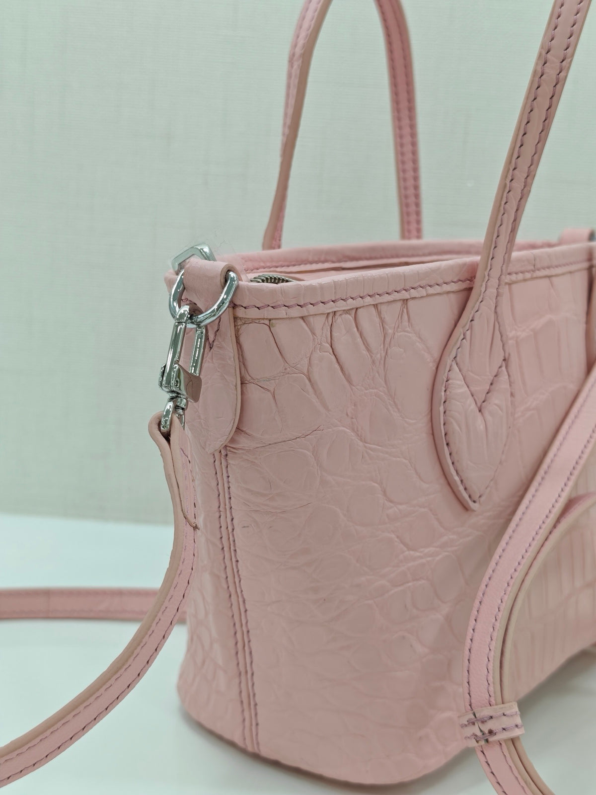 Women's Crocodile Leather Top Handle Bag With Small Round Pouch