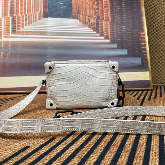 alt
Mini borsa a baule, borsa a baule in pelle effetto coccodrillo