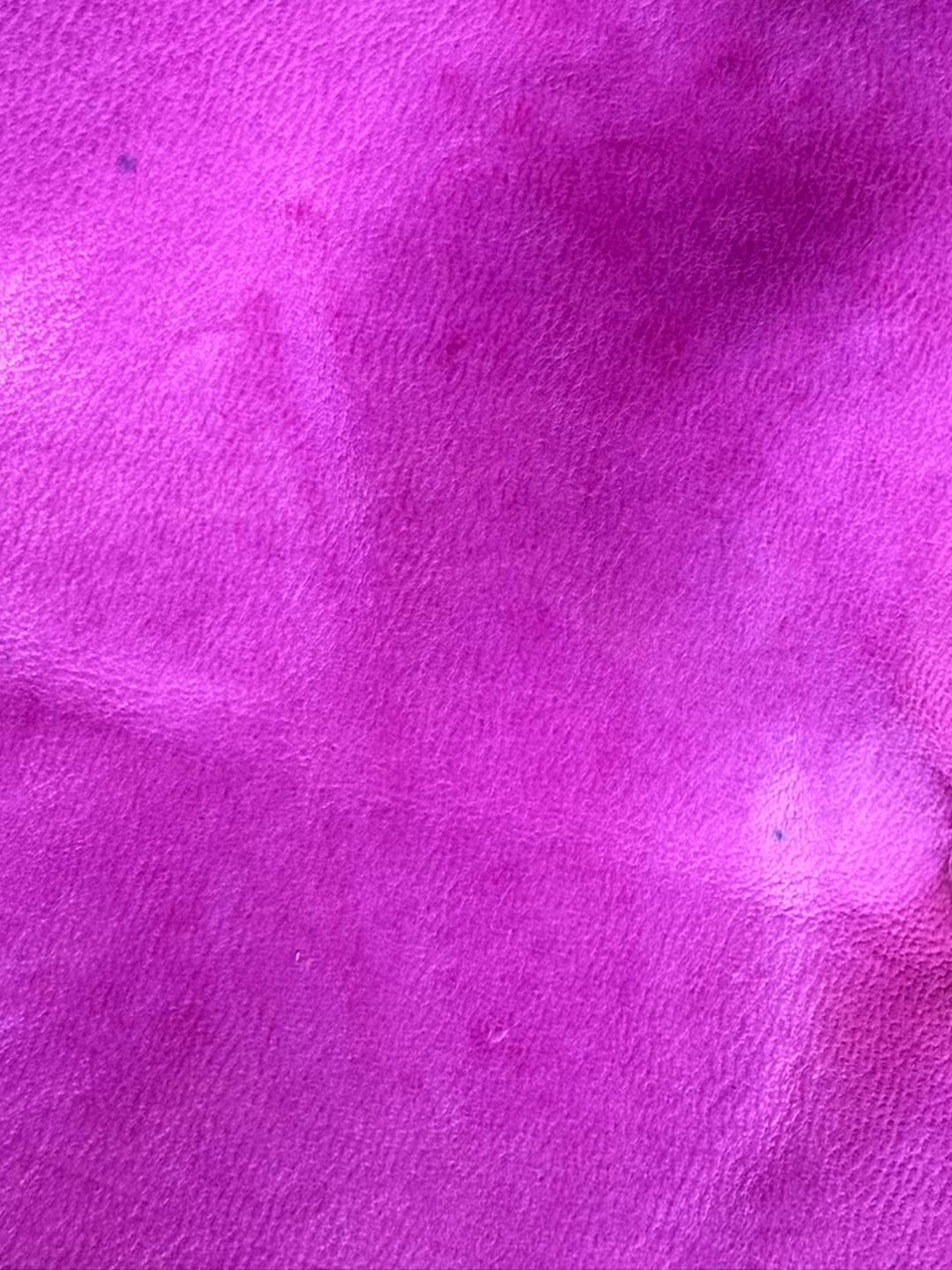 Preordina mocassini in vera pelle Shell Cordovan con nappina