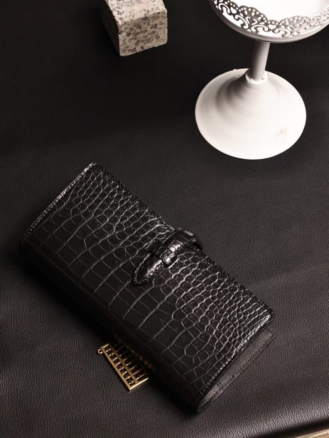 Rossie Viren genuine crocodile leather cigar bag card holder, showcasing luxurious textured crocodile leather and compact design.
