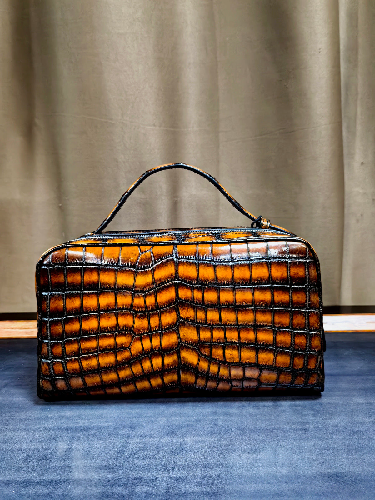 Pochette classica in vera pelle di coccodrillo