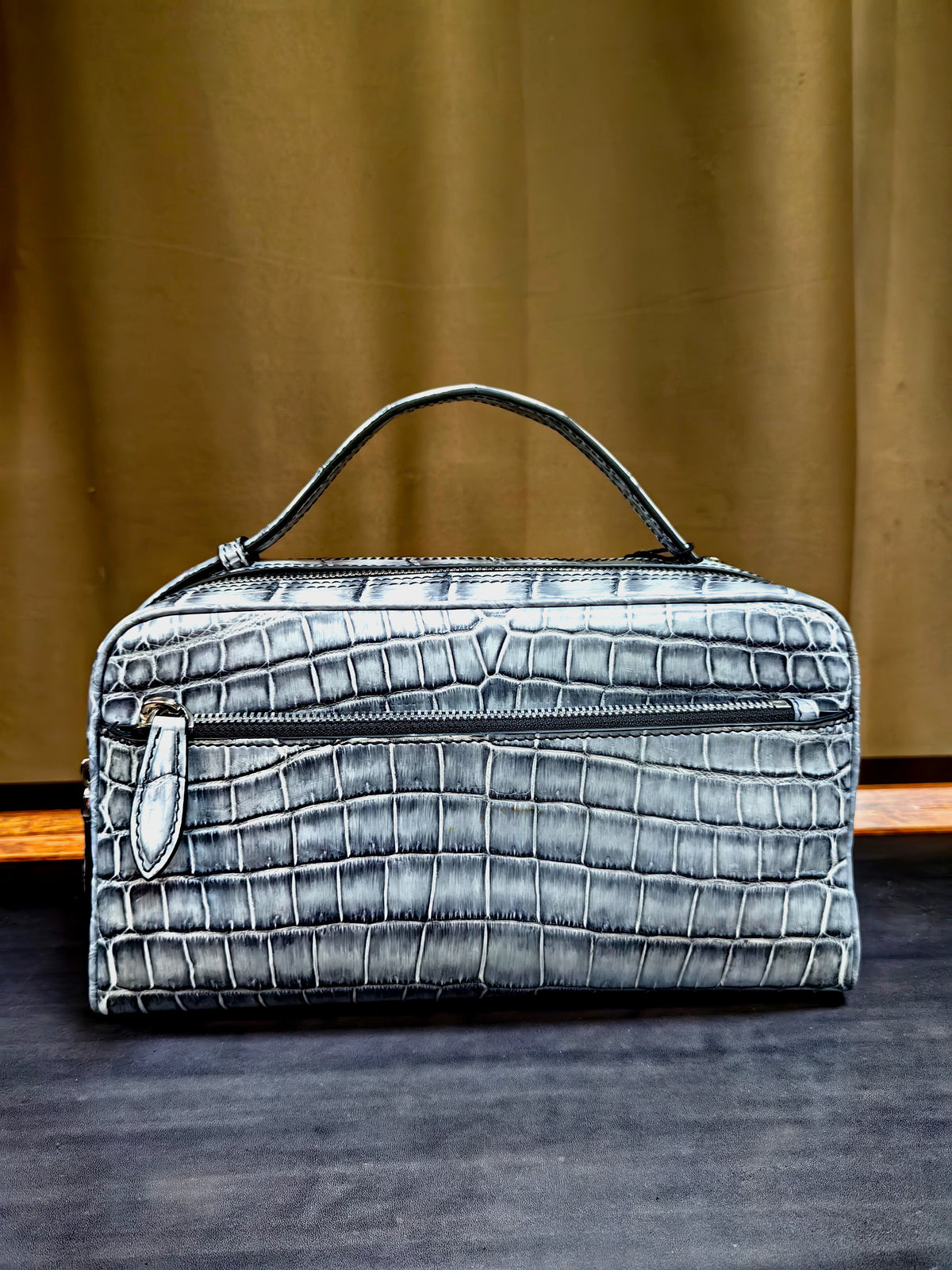 Pochette classica in vera pelle di coccodrillo