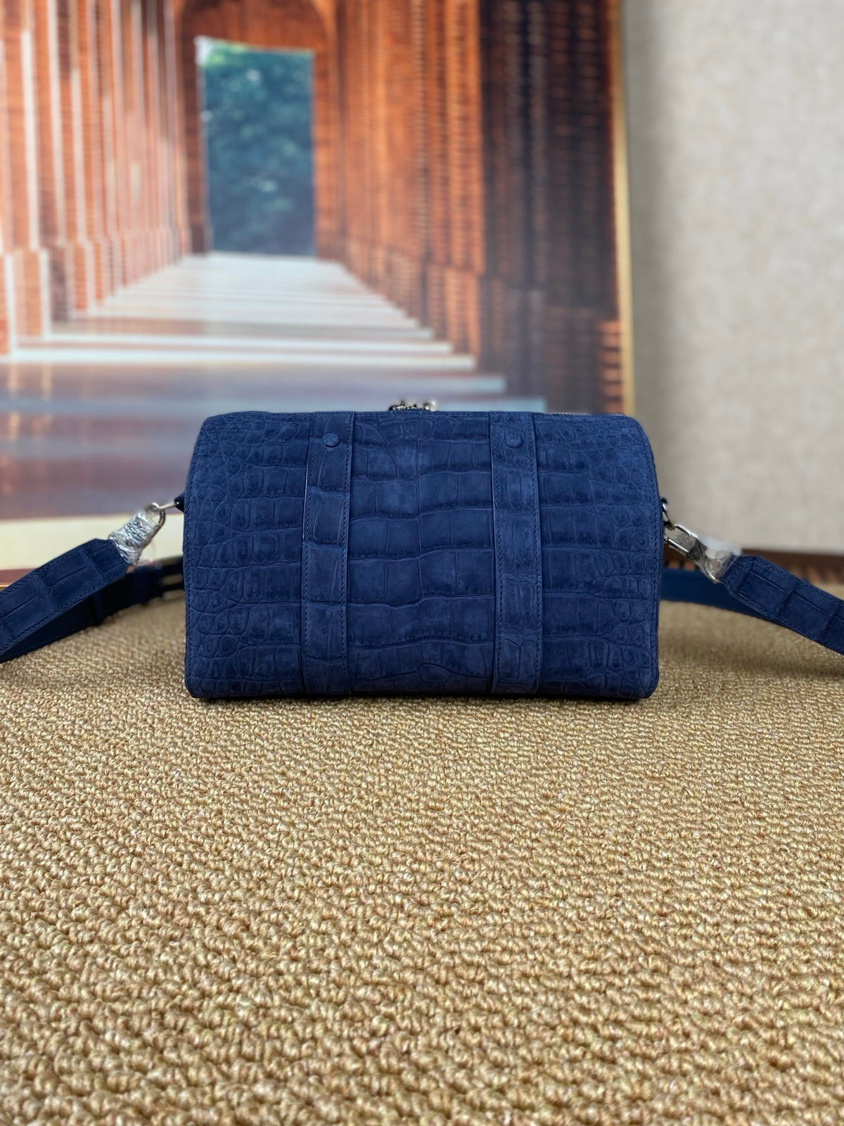 Men's Nubuck Crocodile Leather Crossbody Bag Blue