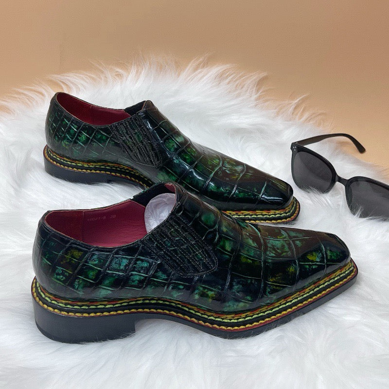 Crocodile Shoes, mocassini slip-on da uomo verde vintage in stile norvegese