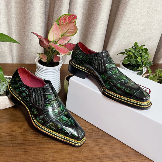 alt
Scarpe coccodrillo, mocassini slip-on da uomo verde vintage in stile norvegese
