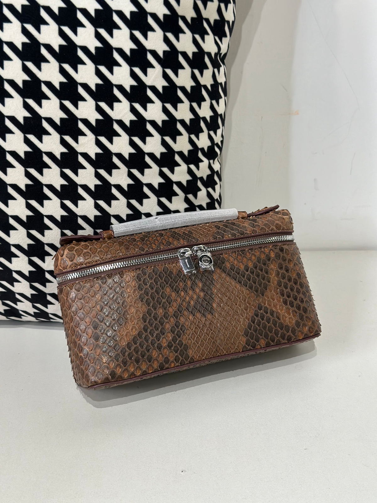 Genuine Python Skin Leather Zipper Cosmetic Handle Bag