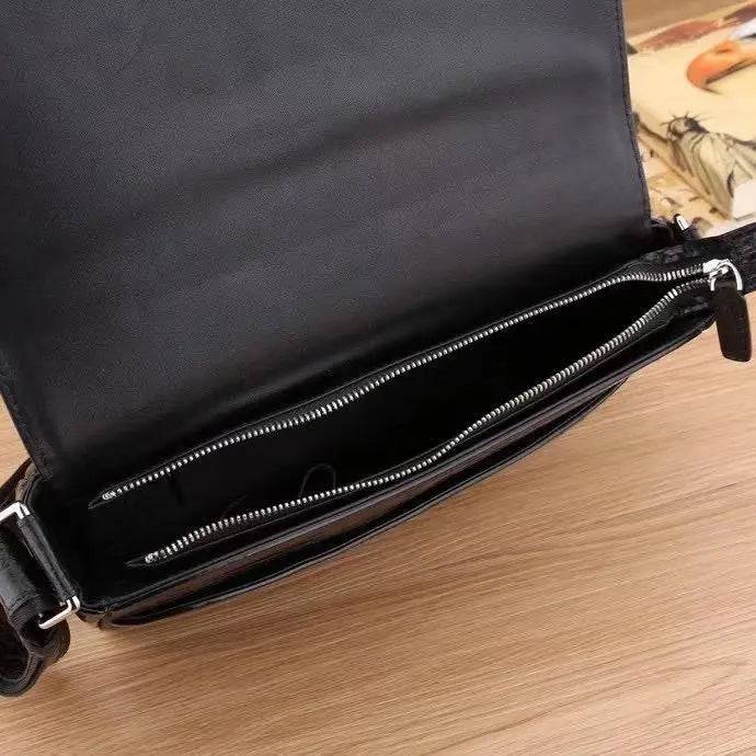 Borsa messenger da uomo in pelle di coccodrillo per laptop