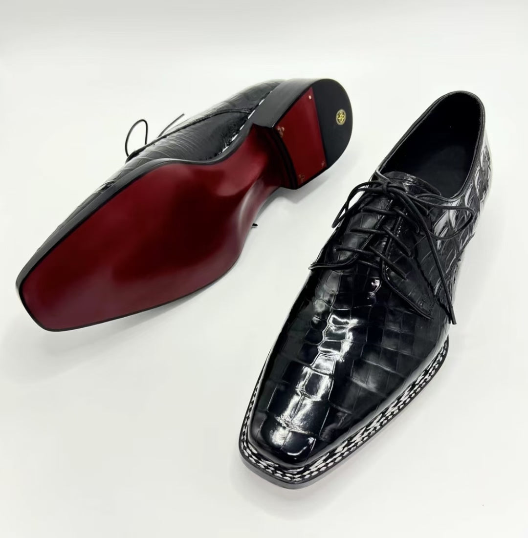 Crocodile Shoes, scarpe stringate nere da uomo in pelle di coccodrillo con cucitura Norwegian