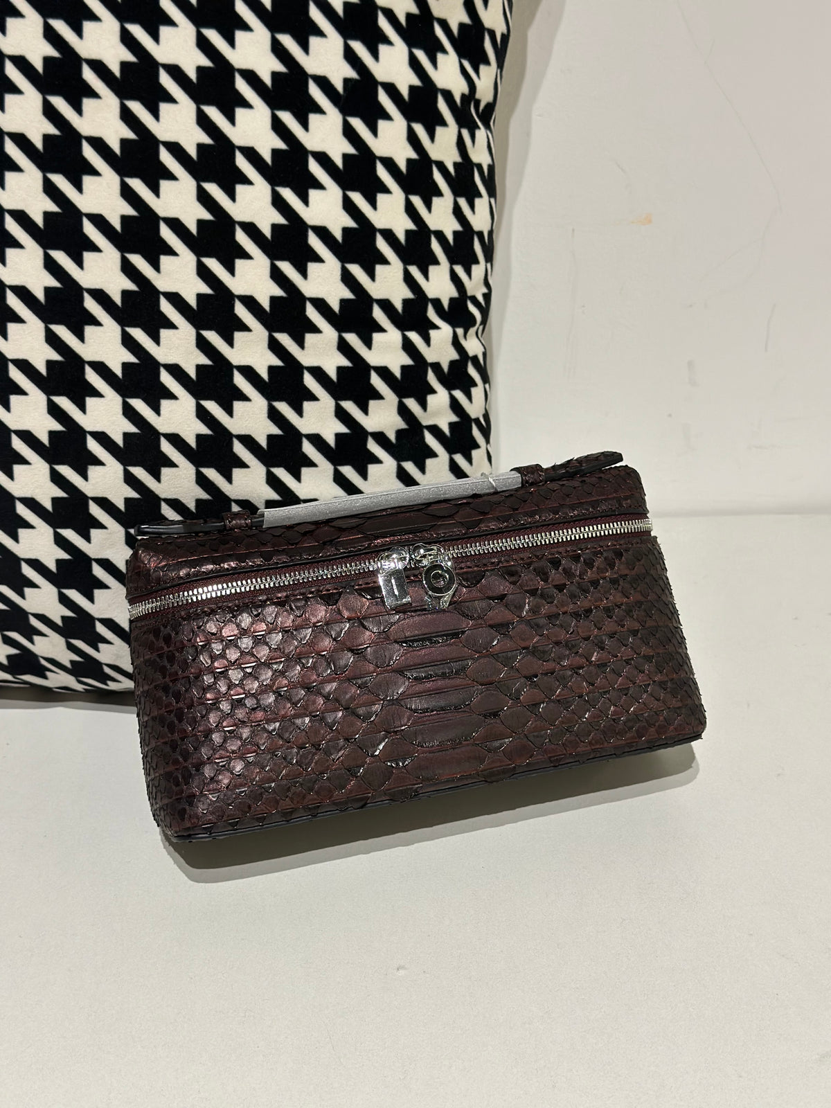 Genuine Python Skin Leather Zipper Cosmetic Handle Bag
