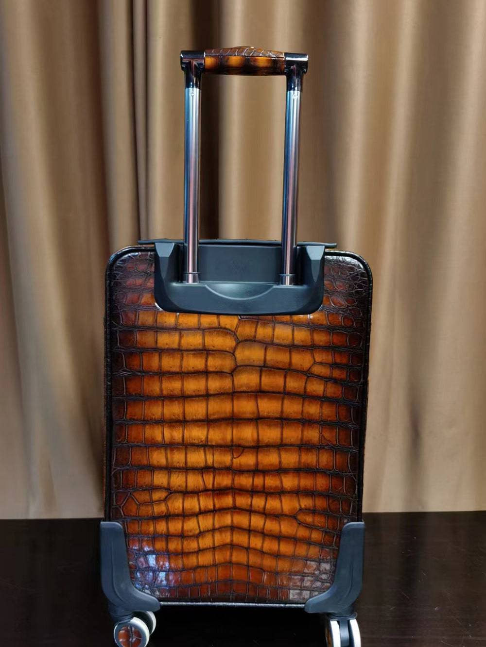 Retro marrone in pelle effetto coccodrillo, trolley/valigia a mano, borsa da weekend/viaggio, trolley universale con ruote, 20 pollici, con pittura a mano