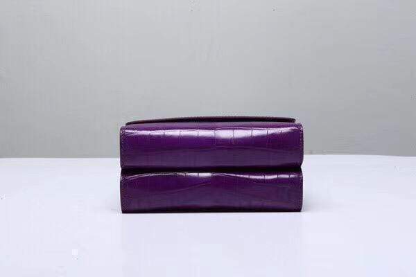 Borsa viola con manico superiore effetto coccodrillo