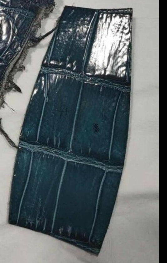 Scarpe loafer artigianali da uomo in pelle di coccodrillo, in preordine