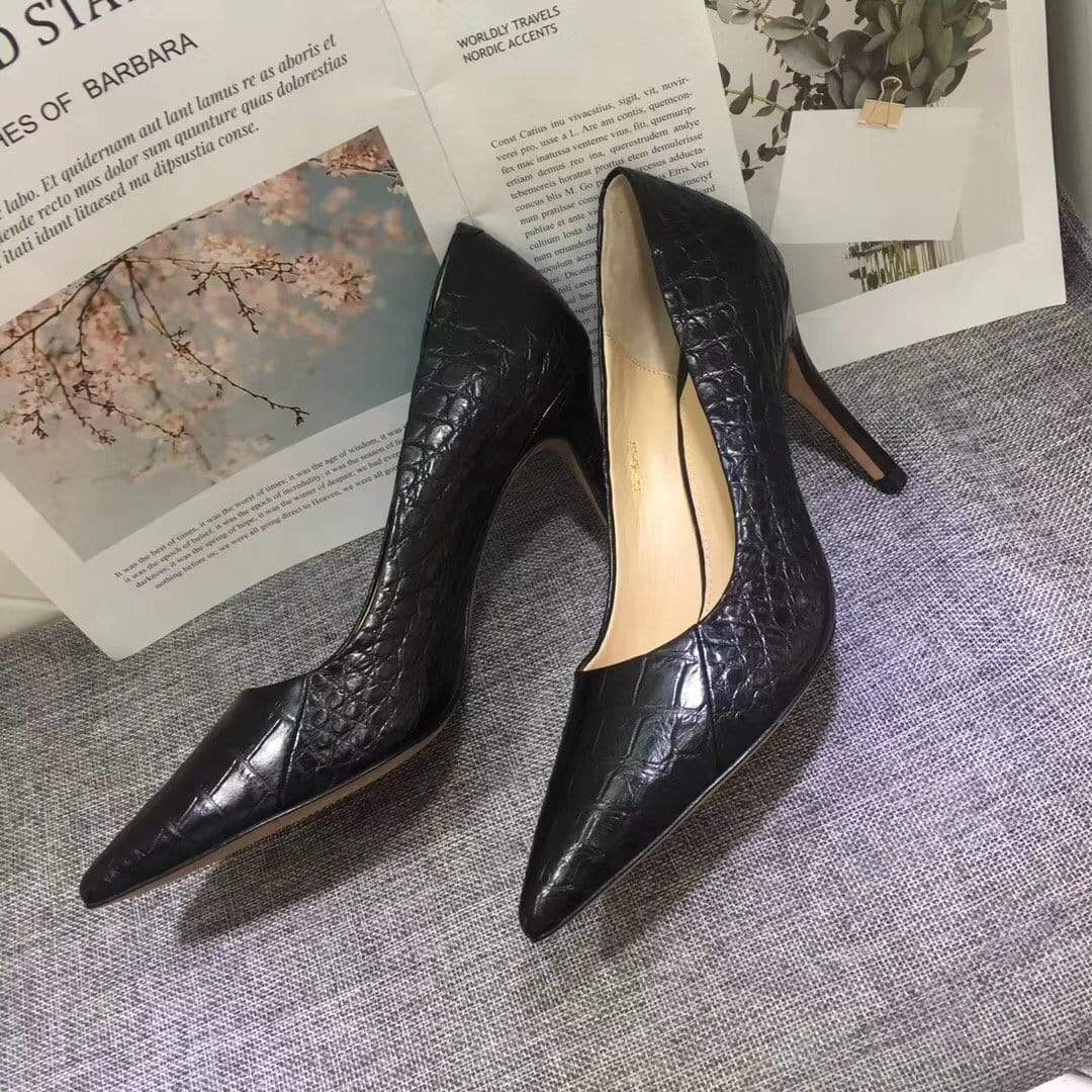 Scarpe da donna in vero coccodrillo, décolleté a punta in pelle di pancia di coccodrillo